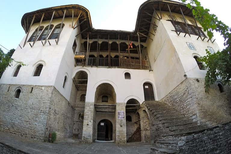 Free tour por Gjirokastra