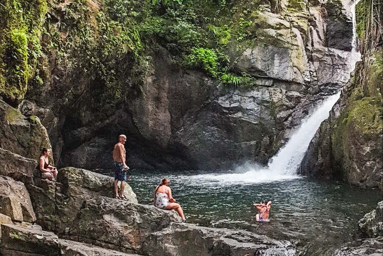 Excursión a las aguas termales de Caldera