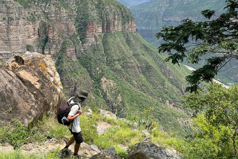 Senderismo por el Camino Real hasta el cañón del Chicamocha + Teleférico Panachi
