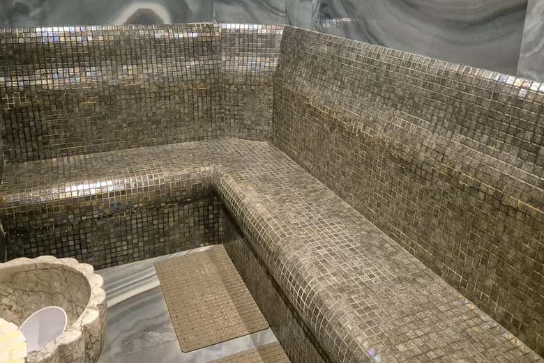 Baño en el hammam Torgan