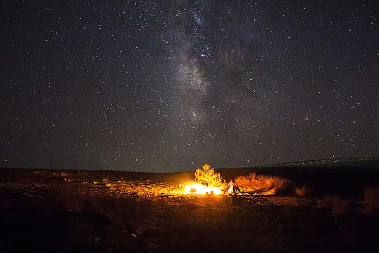 Noche en el desierto de Varzaneh