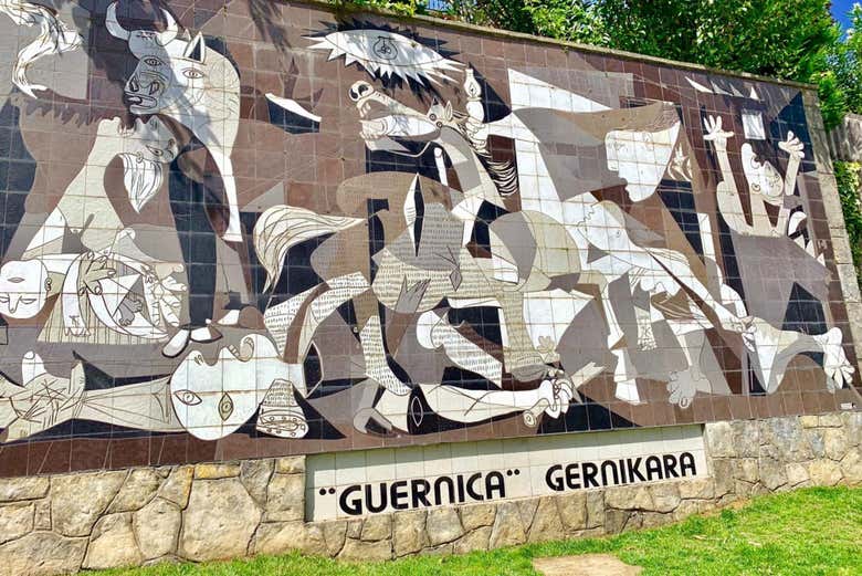 Excursión a San Juan de Gaztelugatxe y Guernica - Galería 1