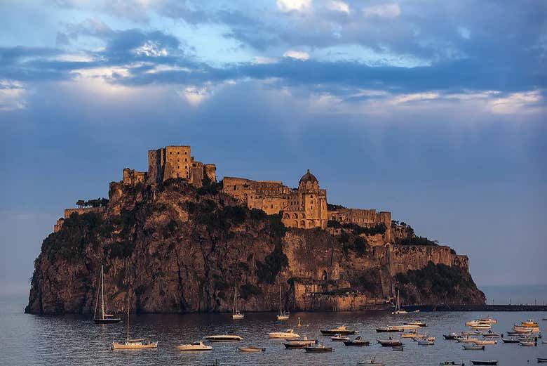 Tour por el Castillo Aragonés y Celsa