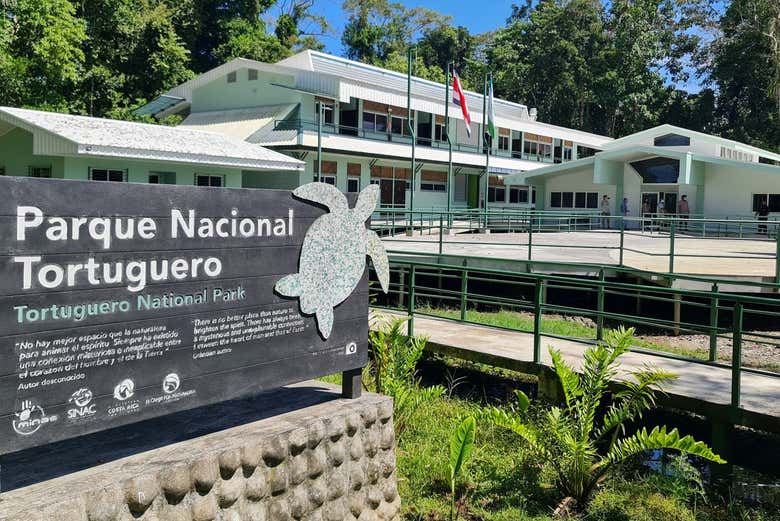 Tour por el Parque Nacional Tortuguero para cruceros