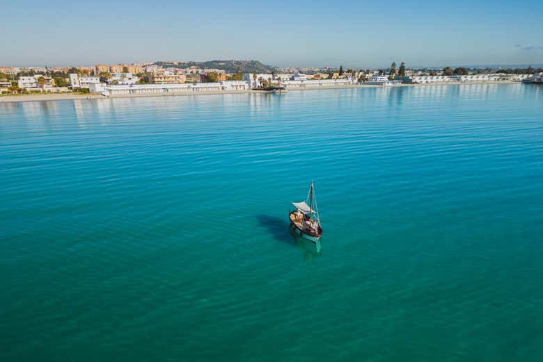 Paseo en gozzo por la costa de Cagliari