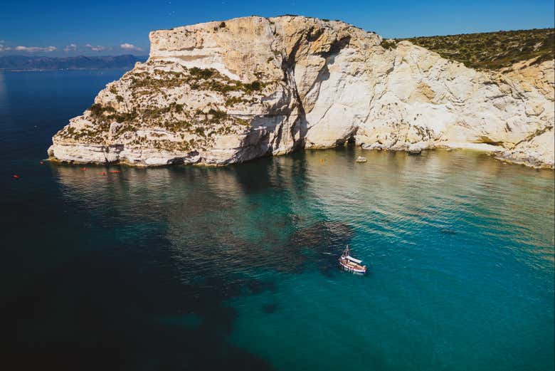 Paseo en gozzo por la costa de Cagliari