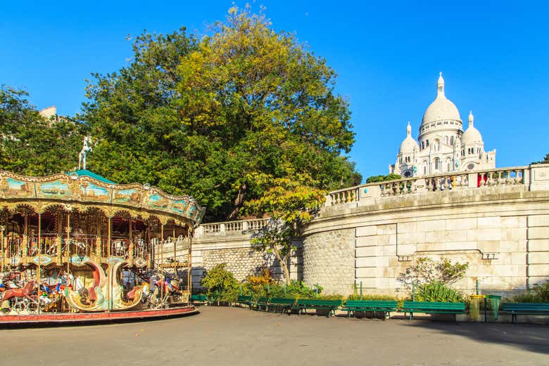 Tour por Montmartre + Cata de quesos y vino