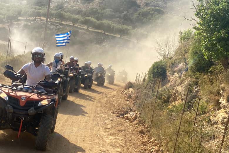 Tour en quad por Agia Pelagia