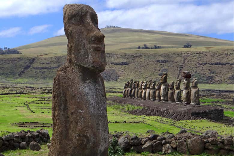 Excursión a Rano Raraku, Ahu Tongariki y Anakena