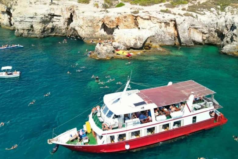 Excursión a la isla de Cres y la Cueva Azul en barco