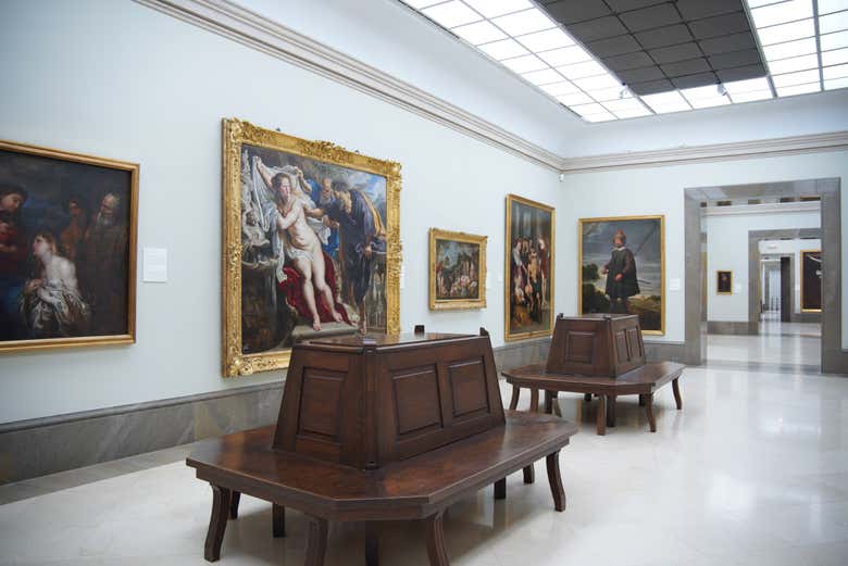 Entrada a la Real Academia de Bellas Artes de San Fernando