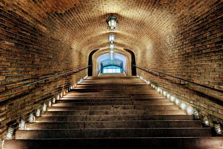 Excursión a Bernal y Cadereyta + Visita a la bodega Freixenet