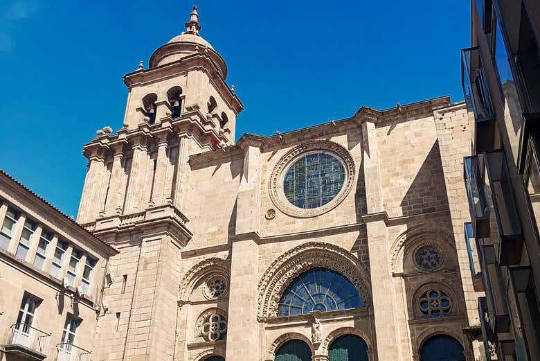 Tour por la Catedral de Orense con subida a la torre