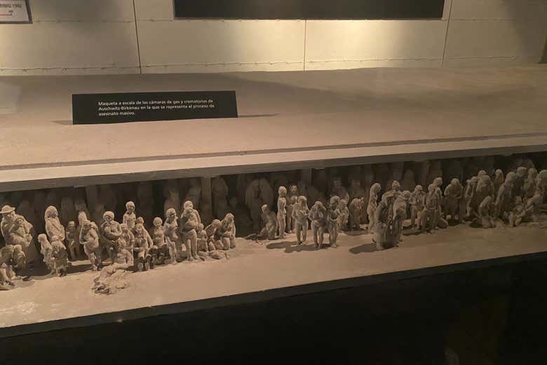 Visita guiada por el Museo de Memoria y Tolerancia