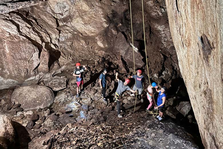 Excursión a las cavernas del Cacique Guatapé
