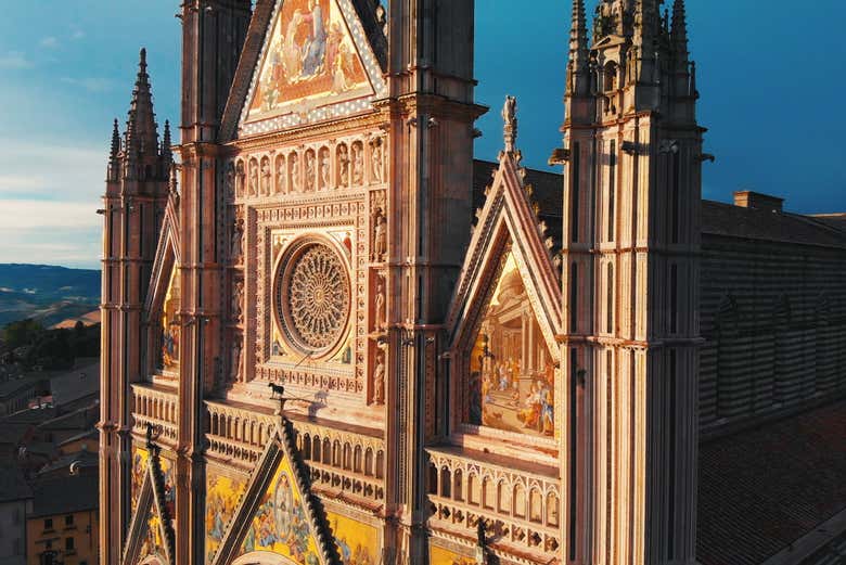 Entrada a la Catedral de Orvieto con audioguía