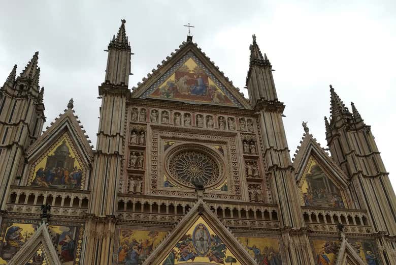 Entrada a la Catedral de Orvieto con audioguía