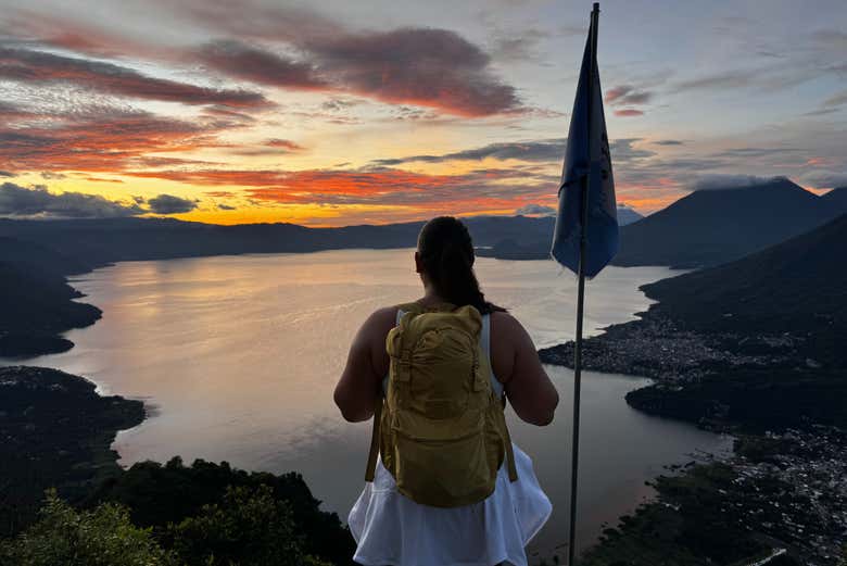 Senderismo hasta el Rostro Maya al amanecer
