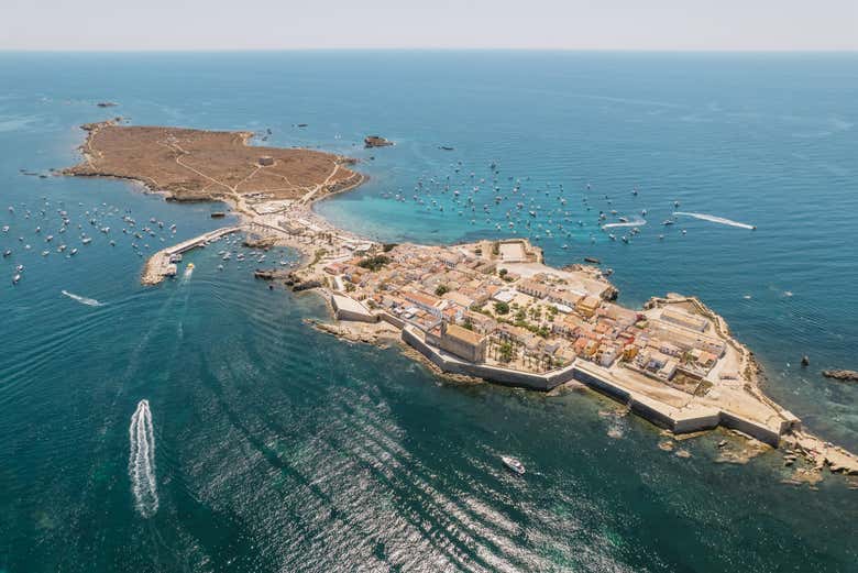 Excursión a Tabarca en barco con visión submarina