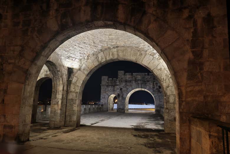 Free tour teatralizado de los misterios de Pamplona