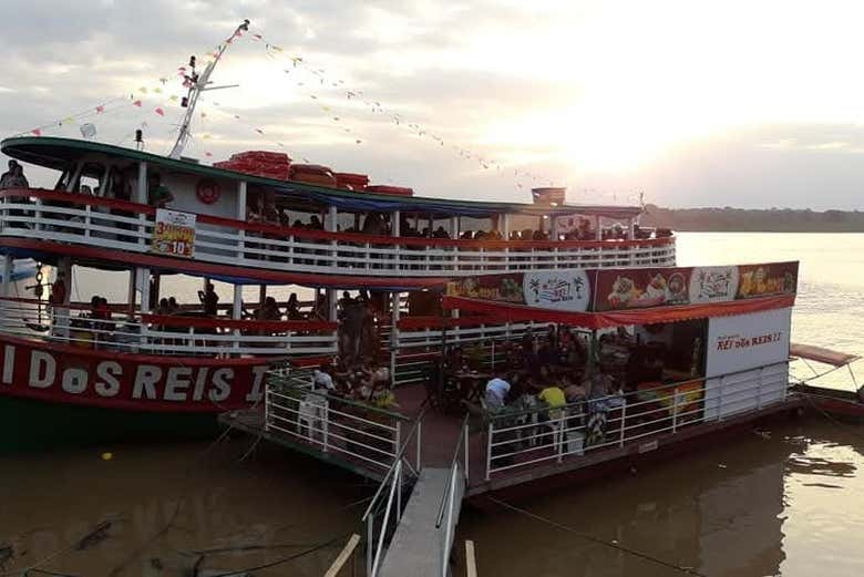 Paseo en barco por el río Madeira