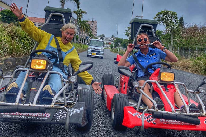 Tour en kart por Naha