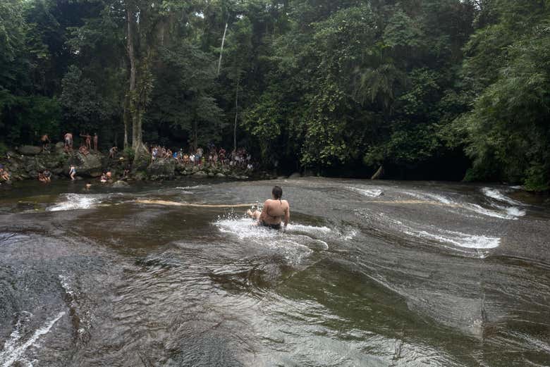 Tour en 4x4 por las cascadas de Paraty + Visita a una destilería de cachaza