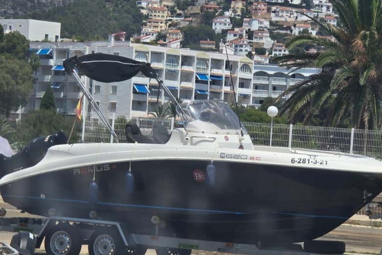 Paseo en barco por Alcocéber y Peñíscola