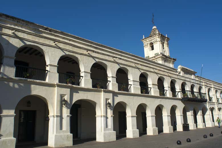 Tour de los personajes ilustres de Salta