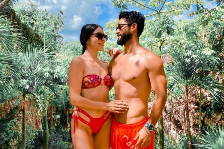 Entrada al cenote Tsukán y su santuario