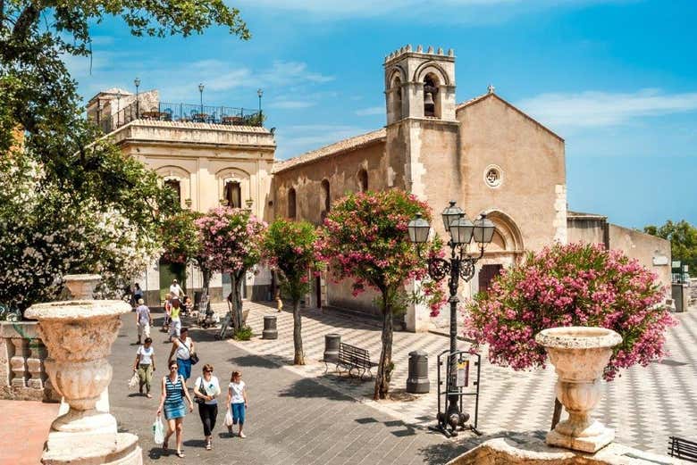 Excursión al Etna y Taormina en barco