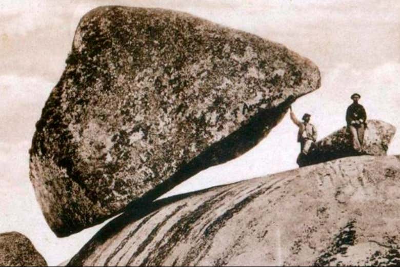 Tour por el cerro de La Movediza