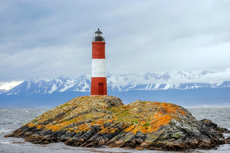 Cruce de Puerto Williams a Ushuaia por el Canal Beagle