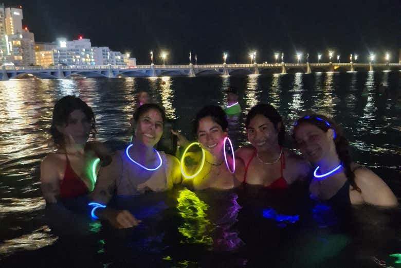 Tour en kayak por la Laguna del Condado + Clase de salsa