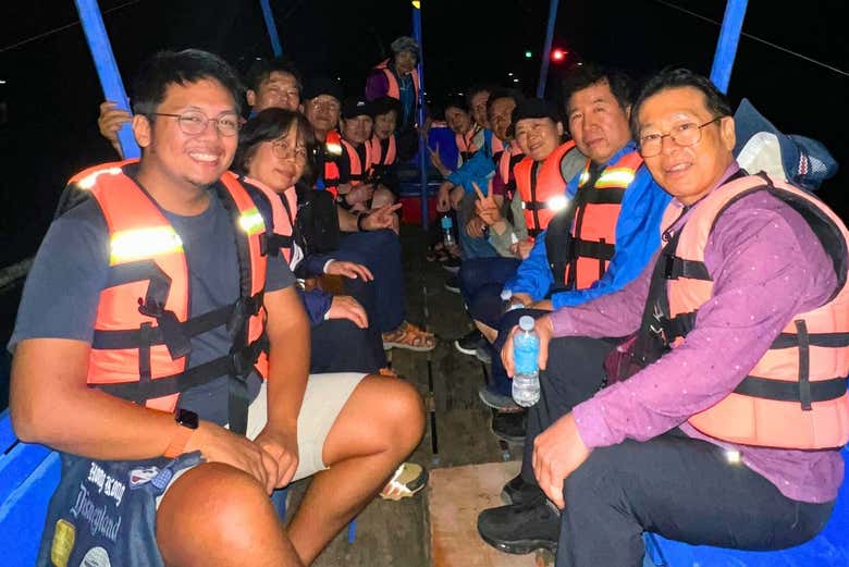 Paseo en barco con avistamiento de luciérnagas