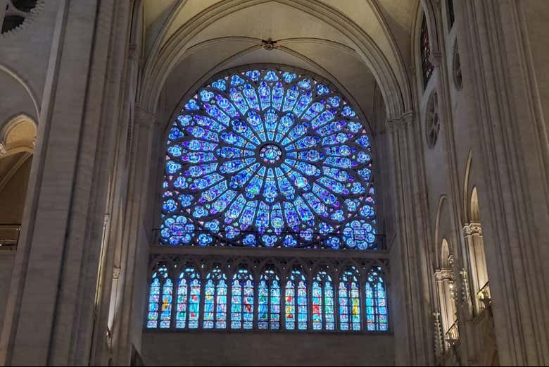 Visita guiada por la catedral de Notre Dame en grupo reducido de hasta 12 personas