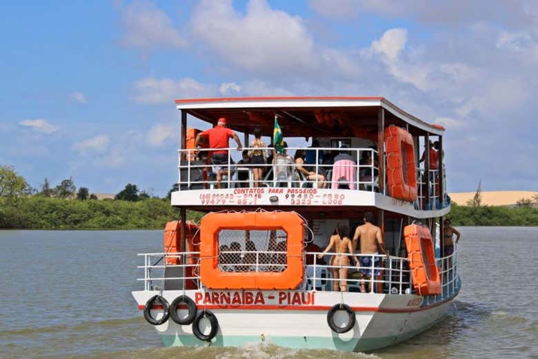 Paseo en catamarán por el delta del Parnaíba