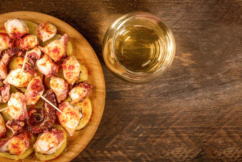 Tour gastronómico por Santiago de Compostela + Visita a la Catedral