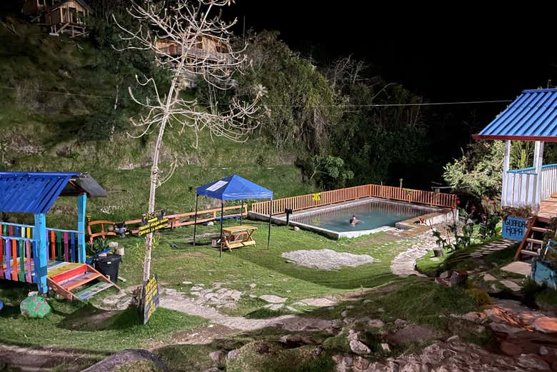 Excursión nocturna a los termales de Salinas