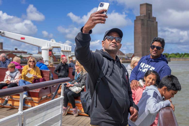 Crucero por el río Mersey + Autobús turístico de Liverpool