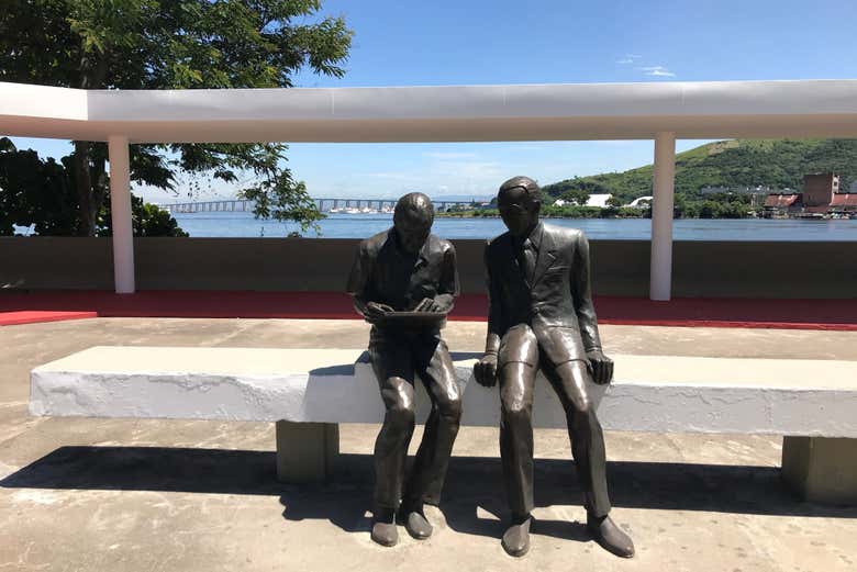 Excursión a Niterói + Visita al Museo de Arte Contemporáneo