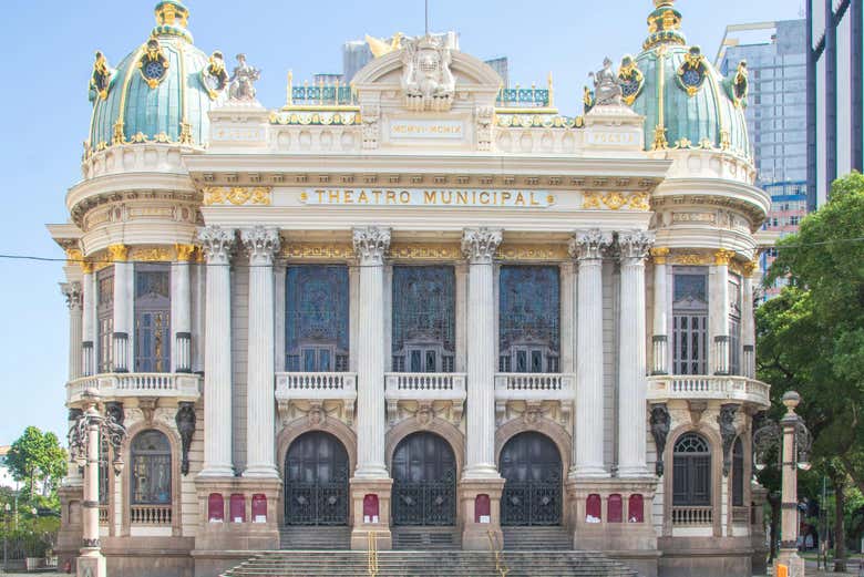 Tour por el Teatro Municipal y la Biblioteca Nacional