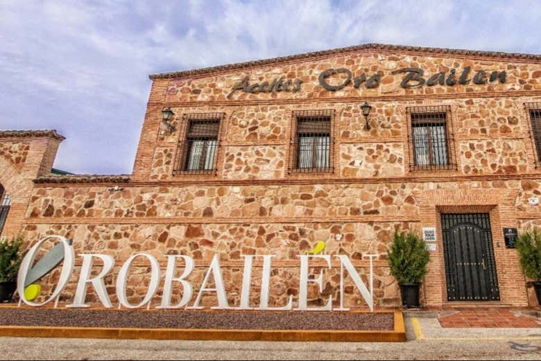 Visita a la almazara Oro Bailén con degustación de aceites