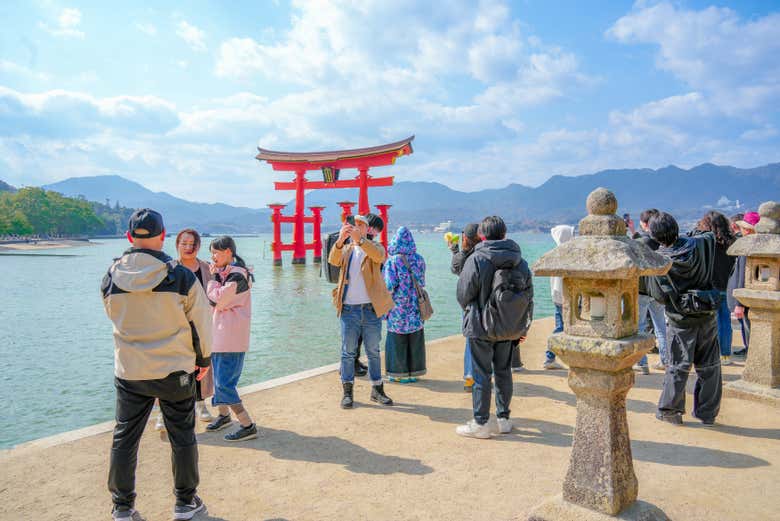 Ferry a Miyajima + Entrada a Itsukushima