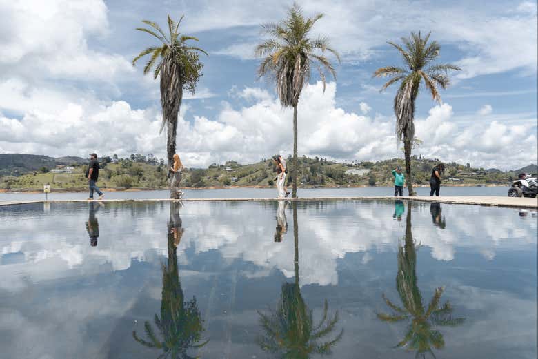 Excursión a la finca La Manuela, la hacienda de Pablo Escobar