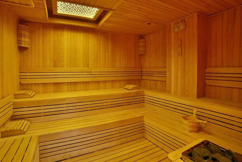 Baño turco y masaje en Beethoven Premium Spa