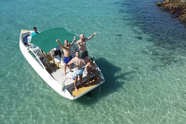 Paseo en barco privado por las islas de Angra dos Reis