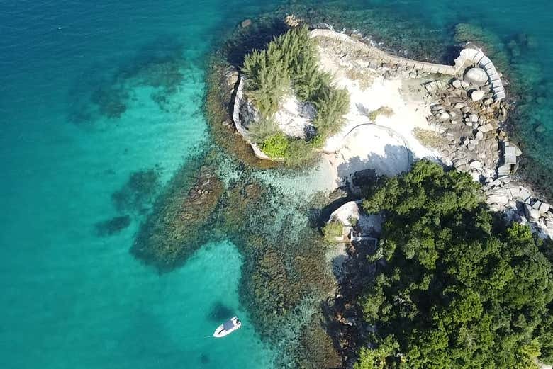 Paseo en barco privado por las islas de Angra dos Reis