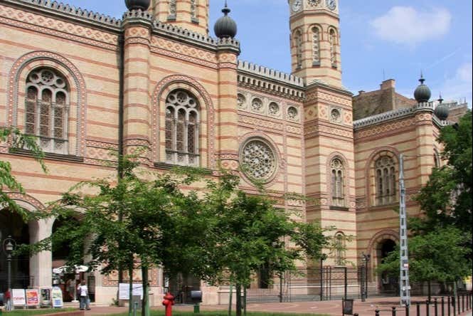 Entradas a la Sinagoga de Budapest