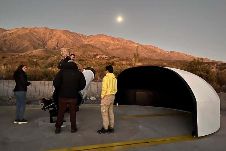 Noche en el Observatorio Ampimpa